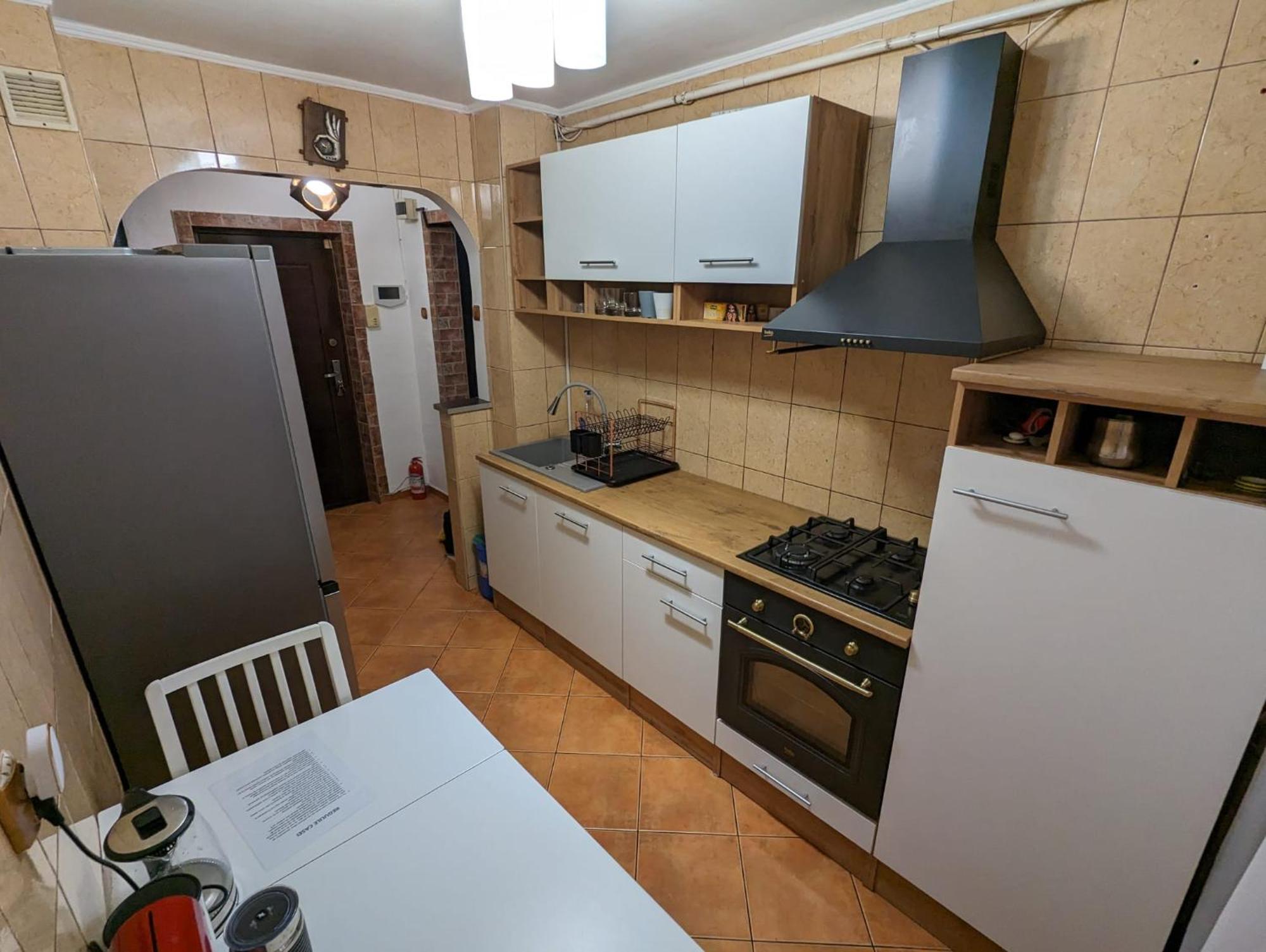 Modern Oasis With A Cozy Fireplace Your Stylish Apartment Minutes From Downtown Boekarest Buitenkant foto